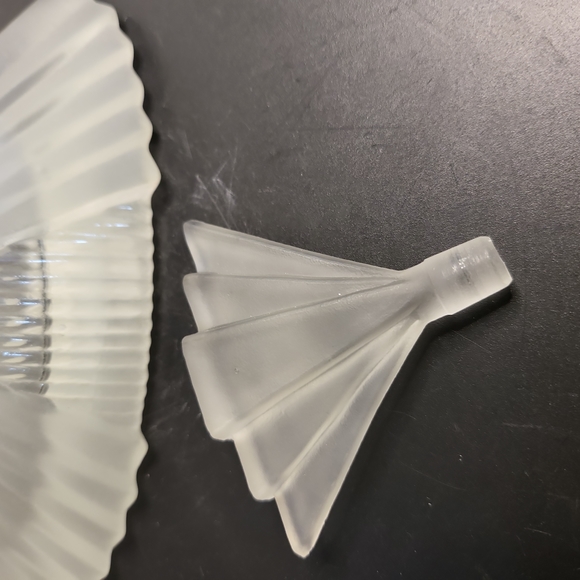 Silvestri Frosted Satin Glass Art Deco Perfume Bottle w/ Stopper - Picture 9 of 14